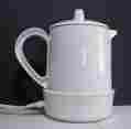 1633 Robeson Vintage 4 Cup White Poly Percolator Model