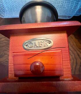 Ke18351999hsvwqh Cafe Hand Wooden Manual Coffee Bean Grinder