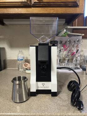 Eureka 056600018282 Mignon Filtro Silent Coffee Grinder Technology 12oz White