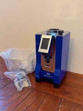 Eureka 056746348304 Mignon Specialita Espresso Grinder Silent Grind 55mm Blue