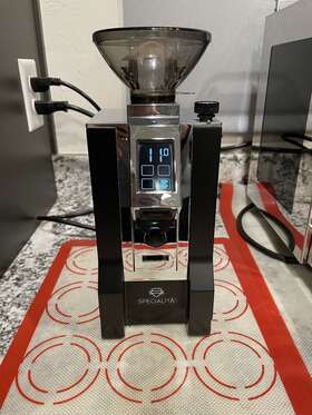 Eureka 810002430169 Mignon Specialita Espresso Grinder - Black