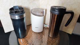 11088 Krups Reduce Starbucks Coffee Grinder And 2 Travel Mugs