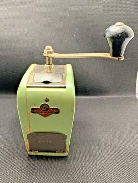 9442 Kym Rare Vintage Retro Moka Moca Mokka Green Coffee Grinder Cool Germany