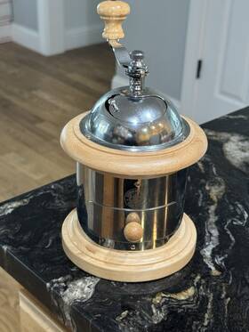 El-10 Starbucks Manual Coffee Grinder Company Employee 10th Anniversary Gift