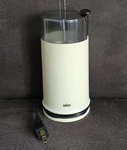 Vintage Braun Ksm 2 Type 4041 Electric Coffee And Spice Grinder. Fixed Price $19.99.