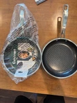 Nwt Cuisinart Fusionelite+ Hybrid Stainless Steel Ceramic Nonstick Skillets 10". Fixed Price $70.00.