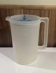 Tupperware Quart Pitcher #1676-1 Clear Blue Push Button Lid 1/2 Gallon Vintage. Fixed Price $14.99.