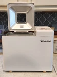 Magic Chef Bread Maker ES1850 Automatic 1.5 Lb & Machine French Homemade.. Fixed Price $30.00.