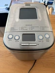 Cuisinart Compact Automatic Bread Maker Machine Stainless CBK-110. Fixed Price $60.00.