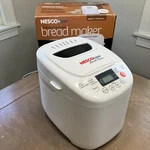 Nesco American Harvest BDM-100 Bread Machine Maker W/ Original Box Excellent!. Fixed Price $40.00.