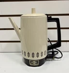 West Bend Automatic 9 Cup Percolator Coffee Maker Brown/ Beige Retro Look. Fixed Price $27.95.