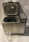 Cuisinart Breadmaker Stainless Steel 2 Lb CBK-100 Automatic Programmable. Fixed Price $39.97.