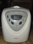Sunbeam Bread Maker Machine Model 5891 Programmable Automatic Loaf 2LB. Fixed Price $35.99.