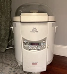 Welbilt The Bread Machine Maker ABM-100 White Dome Top 2LB Loaf Automatic. Fixed Price $58.99.