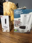 Brentwood Appl. TS-215W 12-CUP Coffee Maker (white). Fixed Price $32.87.