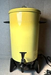 Vtg Mirro-matic Electric Percolator Glass Top 22 Cup M-9293-35 Coffee/hot Water. Fixed Price $33.00.