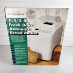 White-westinghouse 1-1/2 Lb. Fresh Bake Automatic Bread Maker WTR4400 Nib. Fixed Price $60.72.