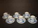 Royal Franconia Set (6) Blue Onion Demitasse Espresso Cups &saucers,danbury Mint. Fixed Price $135.00.