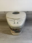 West Bend Just For Dinner Bread Maker Machine 45 Min 41077 3/4 Pound Loaf. Fixed Price $49.87.