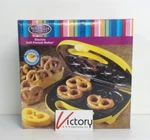 New Nostalgia Electrics 4-SOFT Pretzel Maker Machine C1210 SPM400. Fixed Price $19.99.