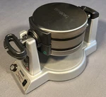Waring Pro WMK600 Double Waffle Maker Rotating Belgian Tested Working. Fixed Price $118.00.