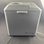 Welbilt The Bread Machine ABM4100T-2 White Automatic Maker 500W 2-4 Cup. Fixed Price $36.80.