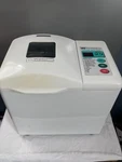 White Westinghouse Automatic Bread Maker Untested Cleaned With Paddle WTR-7000. Fixed Price $30.00.